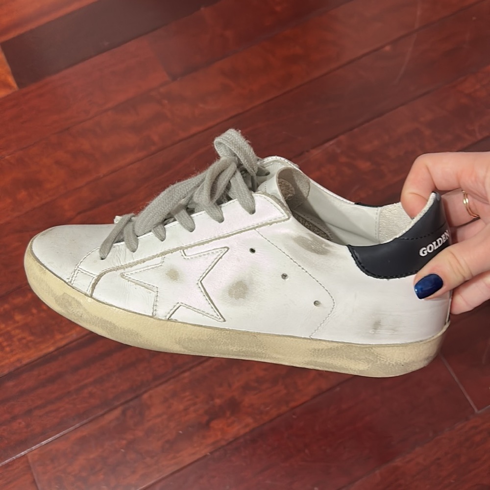 Golden goose superstar low-top sneakers size 6